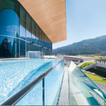 gläserner Pool @ Hotel Tauern Spa Kapurn 